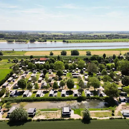 Cube Xl 73 I 4-persoons In * Zennewijnen